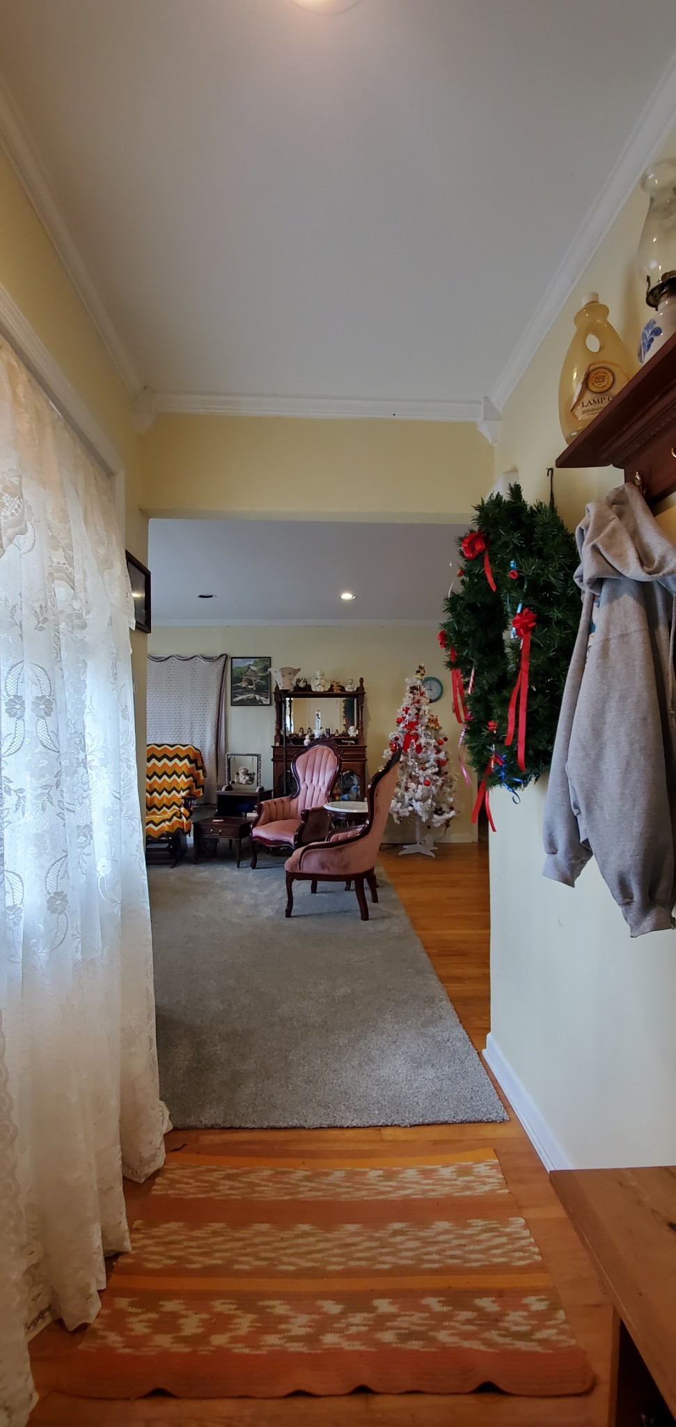 628 Briar Patch Road Prospect, TN 38477 - Photo 10 of 31 a living room with furniture and a couch