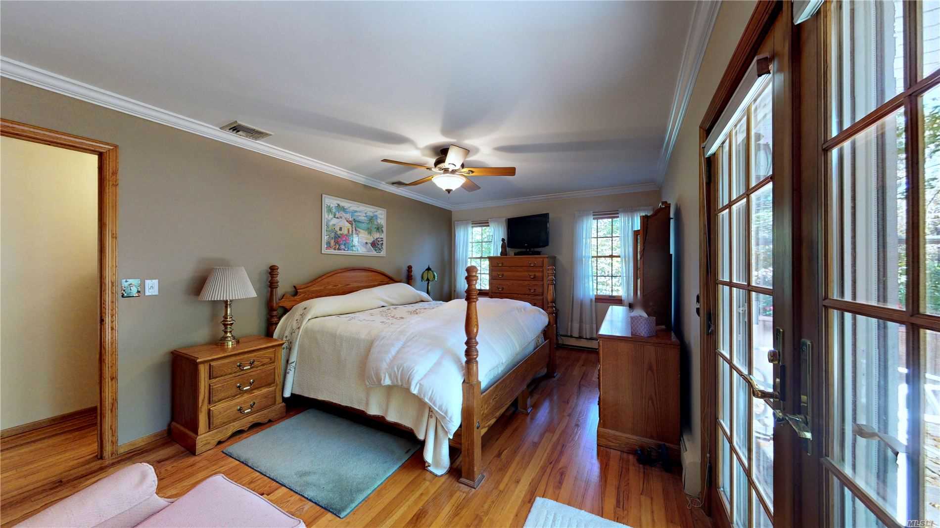 15 Miller Place Road Miller Place, NY 11764 - Photo 12 of 19 Gallery Image 12