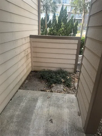 $1,000 | 7009 North Holiday Drive, Unit 7009, Galveston, TX 77550