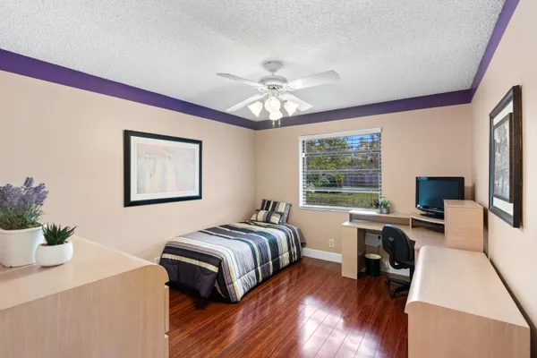 $459,900 | 9909 Southwest 16th Street, Pembroke Pines, FL 33025