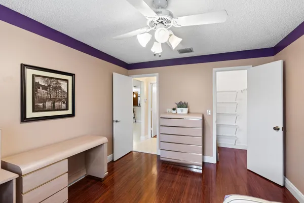 $459,900 | 9909 Southwest 16th Street, Pembroke Pines, FL 33025