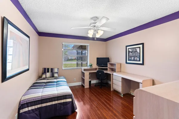 $459,900 | 9909 Southwest 16th Street, Pembroke Pines, FL 33025