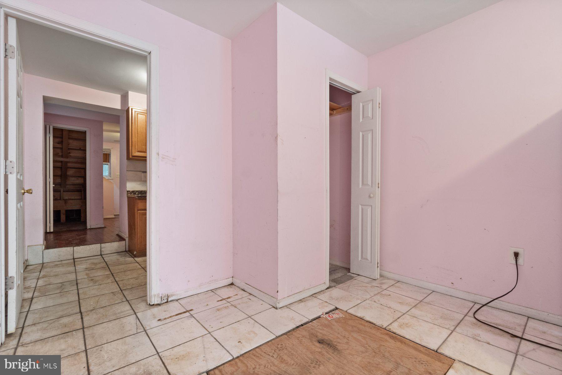 1226 North Spring Street Baltimore, MD 21213 - Photo 6 of 34