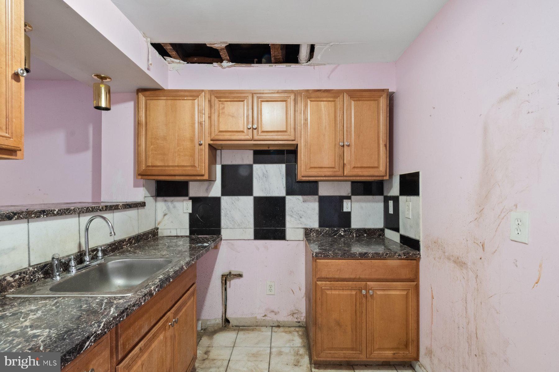 1226 North Spring Street Baltimore, MD 21213 - Photo 8 of 34