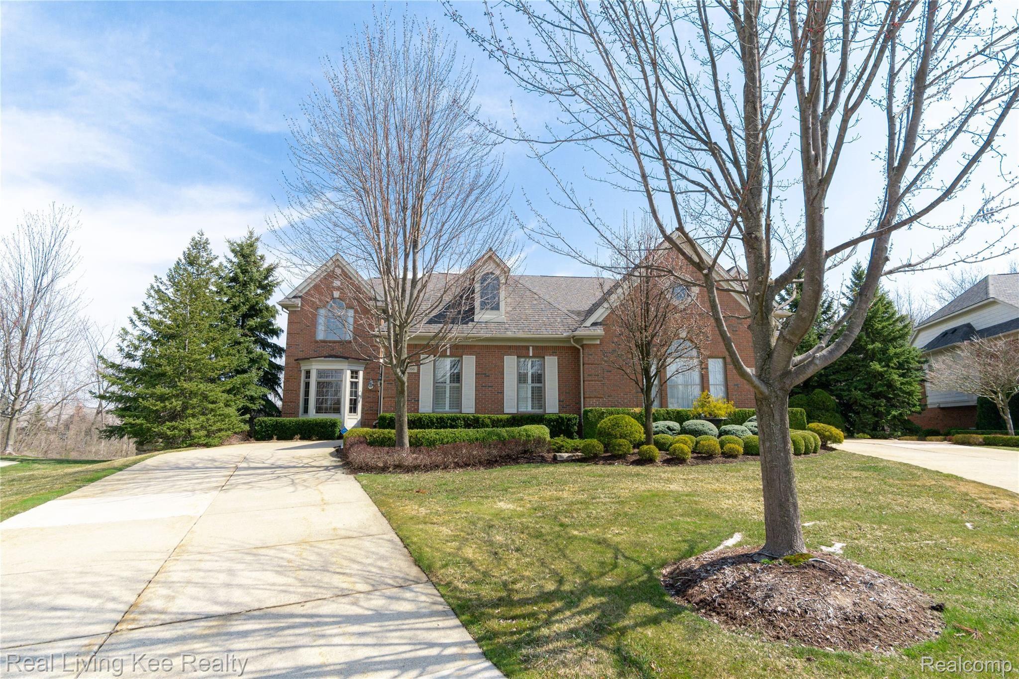 2766 Castlemartin Court Rochester, MI 48306 - Photo 1 of 76 Exteriors (1 of 12).jpg