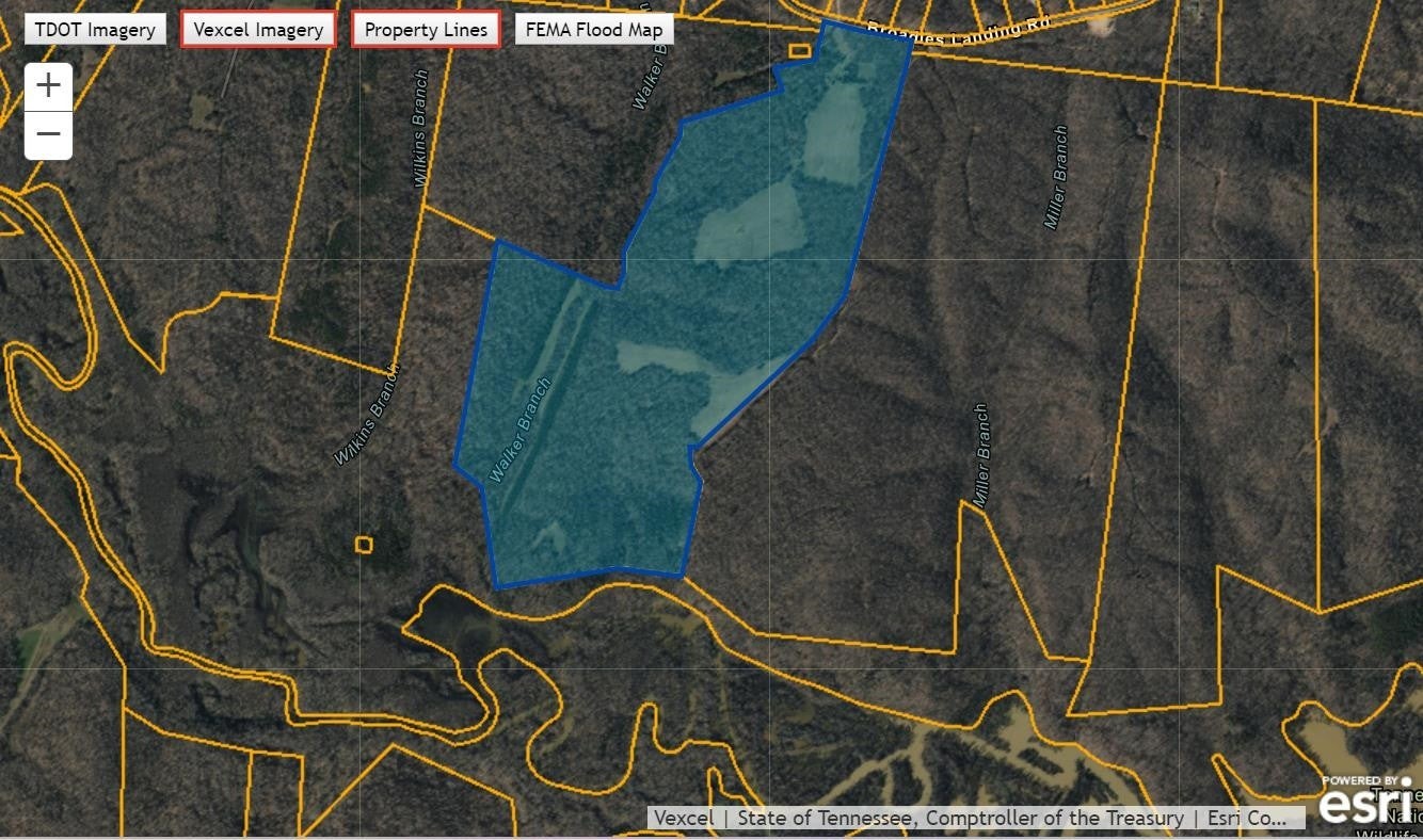 2642 Brodies Landing Road Parsons, TN 38363 - Photo 45 of 45 a bathroom with a shower