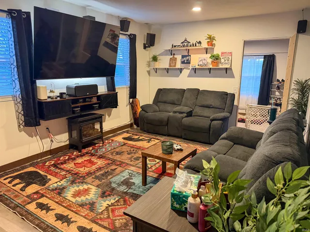 $149,900 | 755 Sprunger Street, Berne, IN 46711