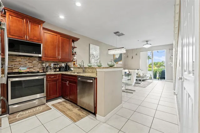 $350,000 | 3546 Northwest 14th Court, Lauderhill, FL 33311