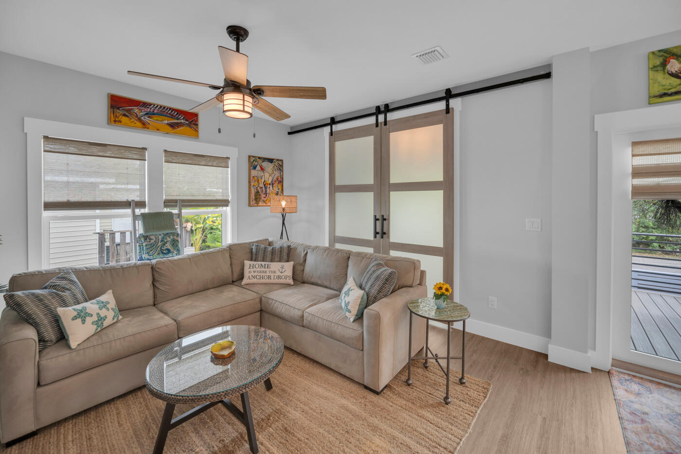 251 Cuba Road Tavernier, FL 33070 - Photo 3 of 37 Living Room