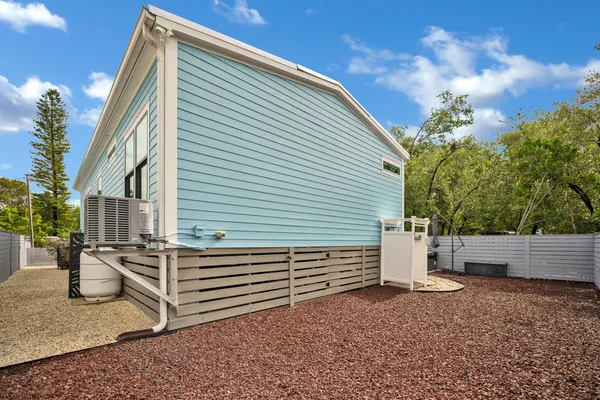 $734,900 | 251 Cuba Road, Tavernier, FL 33070