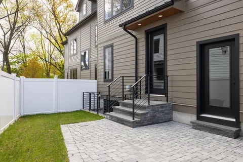 $1,775,000 | 354 Linwood Avenue, Newton, MA 02460