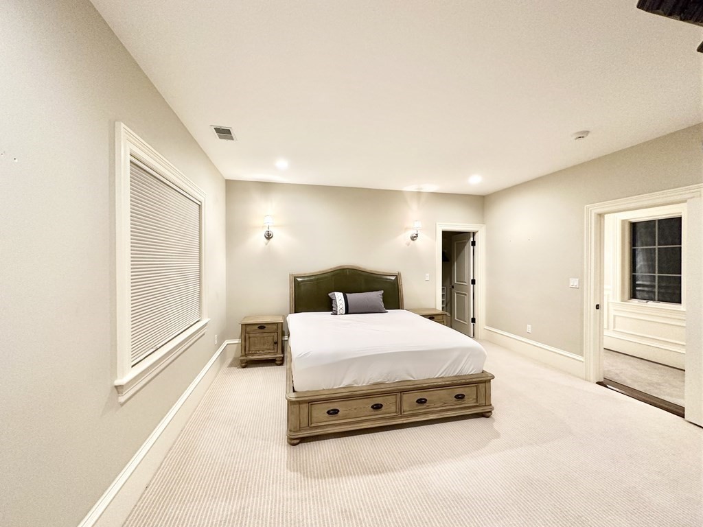 458 Heath Street Brookline, MA 02467 - Photo 27 of 41