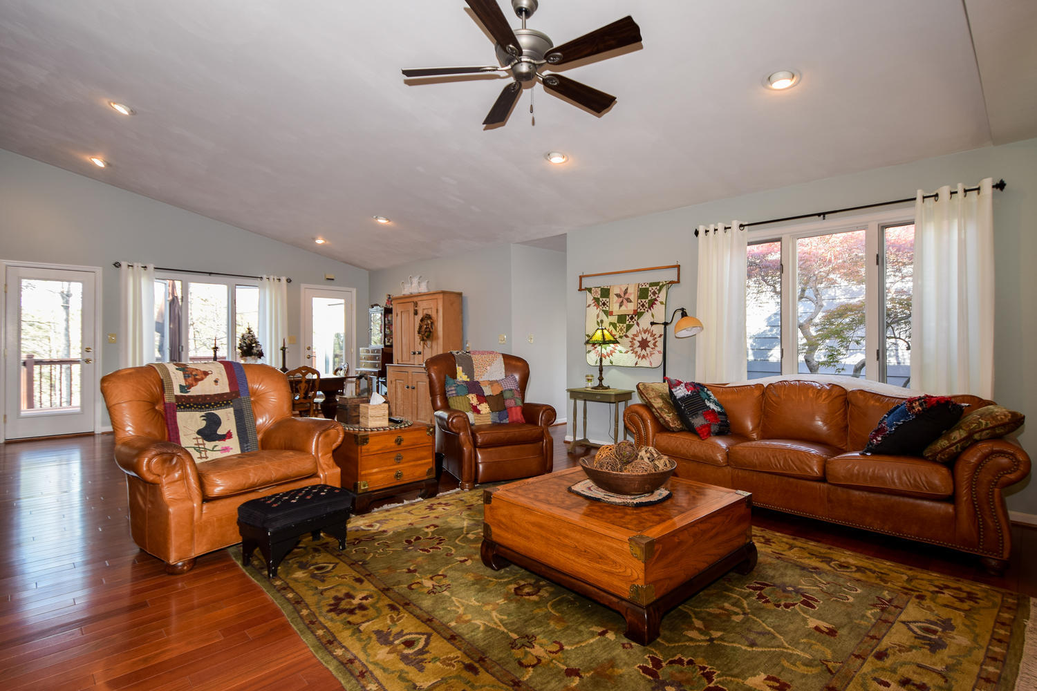 5350 Silver Fox Road Roanoke, VA 24018 - Photo 4 of 42 4
