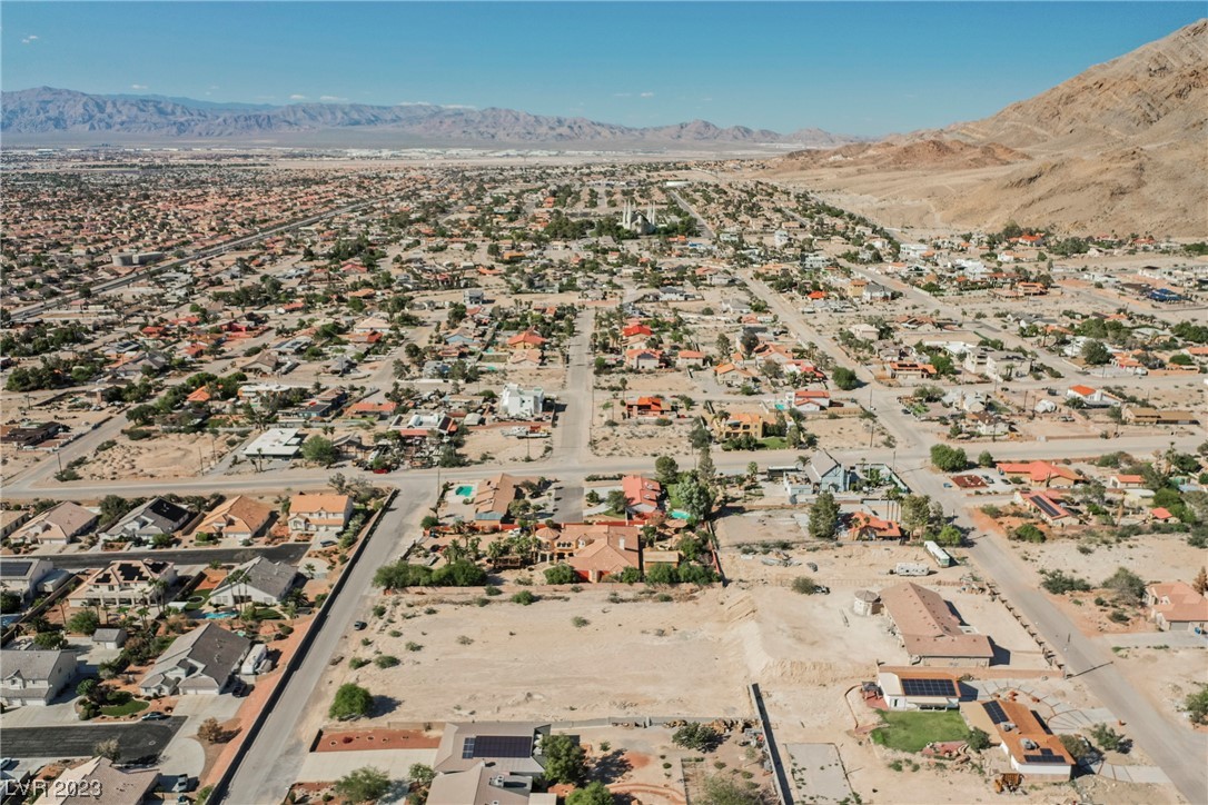 Radwick Las Vegas, NV 89110 - Photo 11 of 19