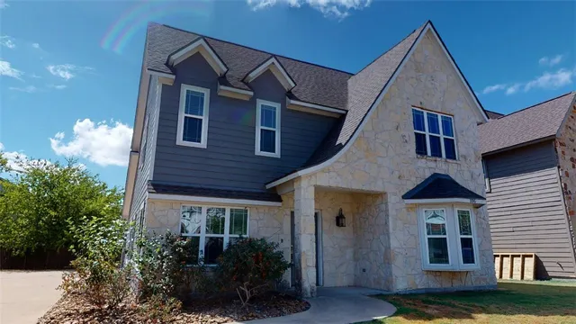 $4,200 | 106 Richards Street, College Station, TX 77840