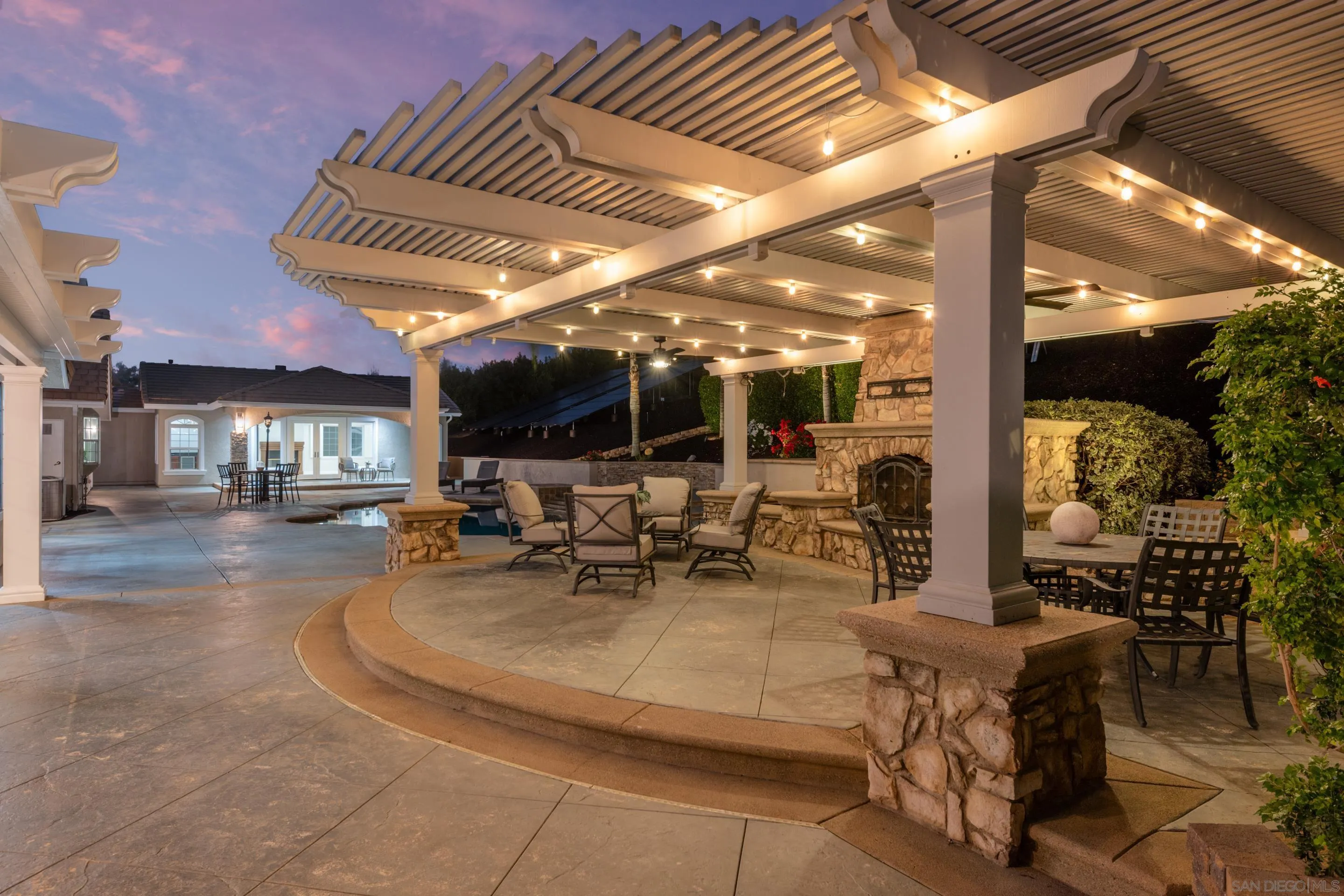31125 Pauba Road Temecula, CA 92592 - Photo 8 of 55 Gallery Image 8