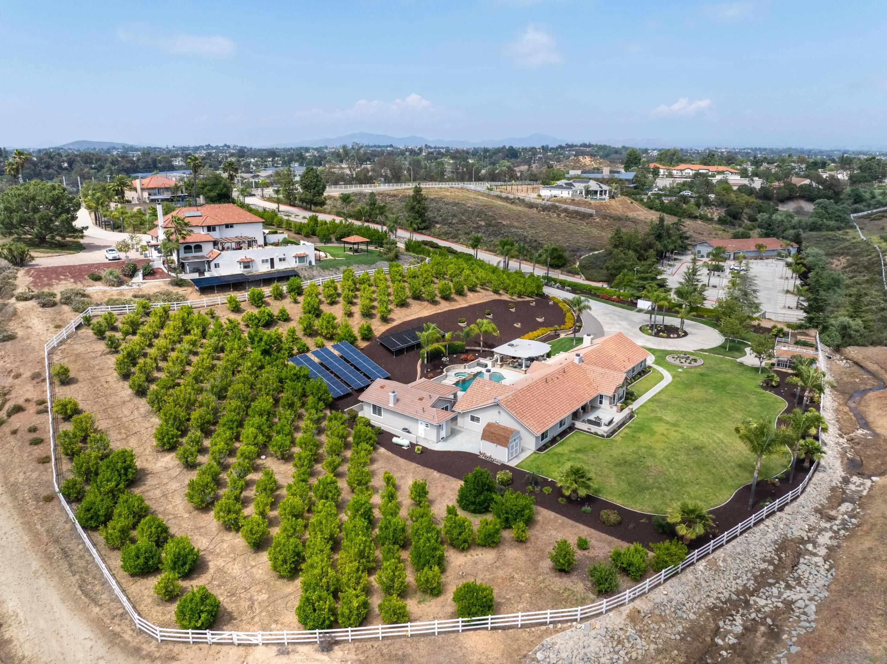 31125 Pauba Road Temecula, CA 92592 - Photo 10 of 55 Gallery Image 10