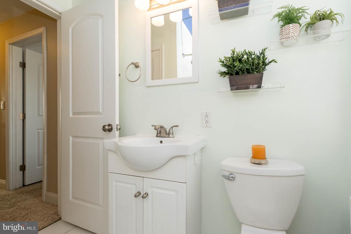1721 Pin Oak Road Baltimore, MD 21234 - Photo 18 of 33