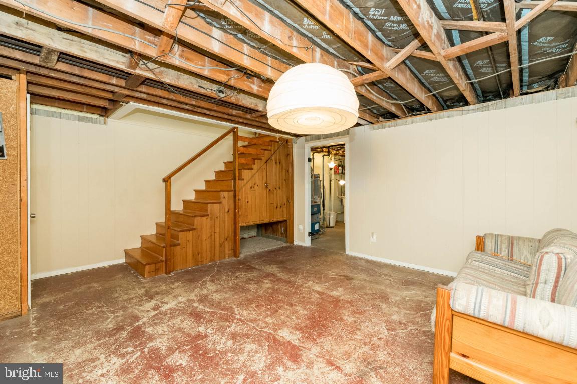 1721 Pin Oak Road Baltimore, MD 21234 - Photo 24 of 33