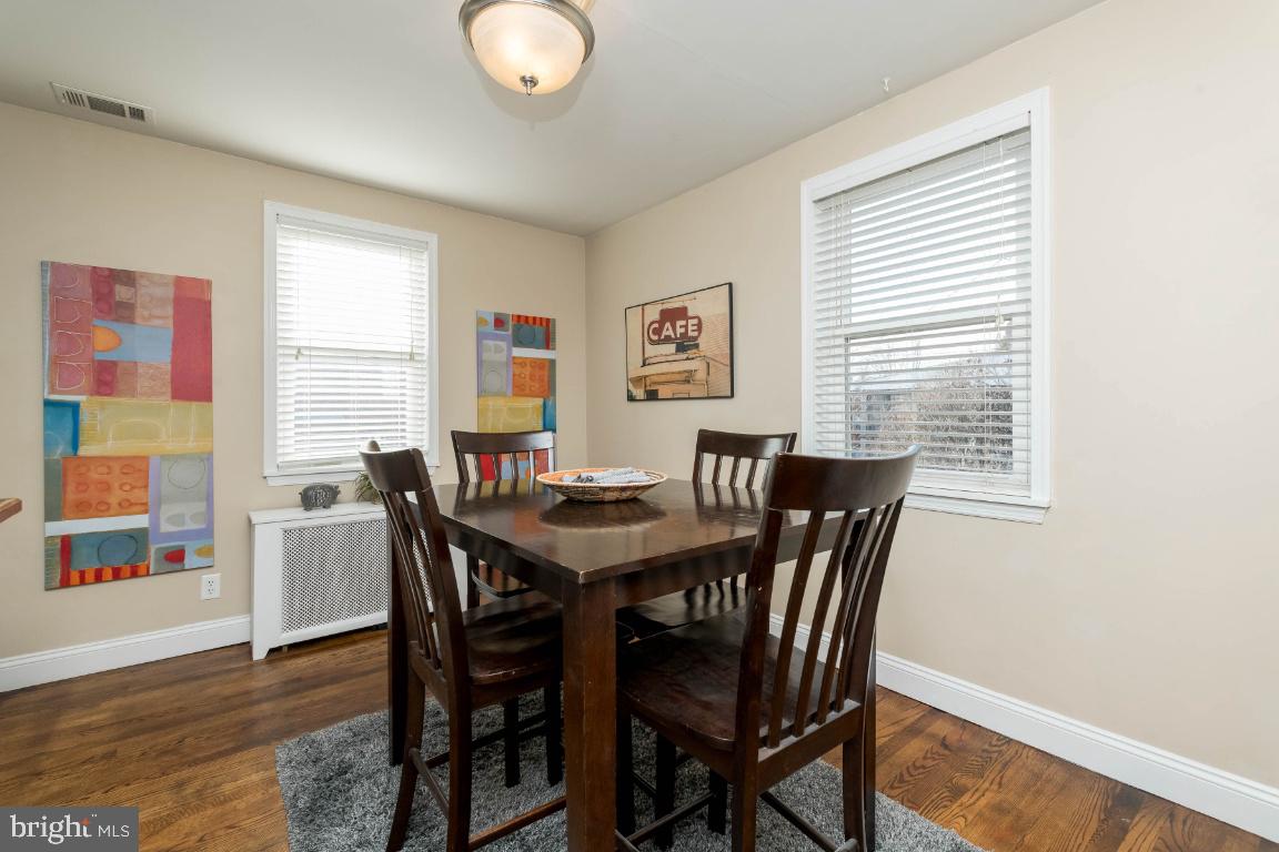 1721 Pin Oak Road Baltimore, MD 21234 - Photo 6 of 33