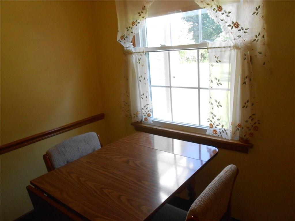 4447 Oakdale Road Butler, PA 16001 - Photo 9 of 24 Breakfast nook to sip your coffee