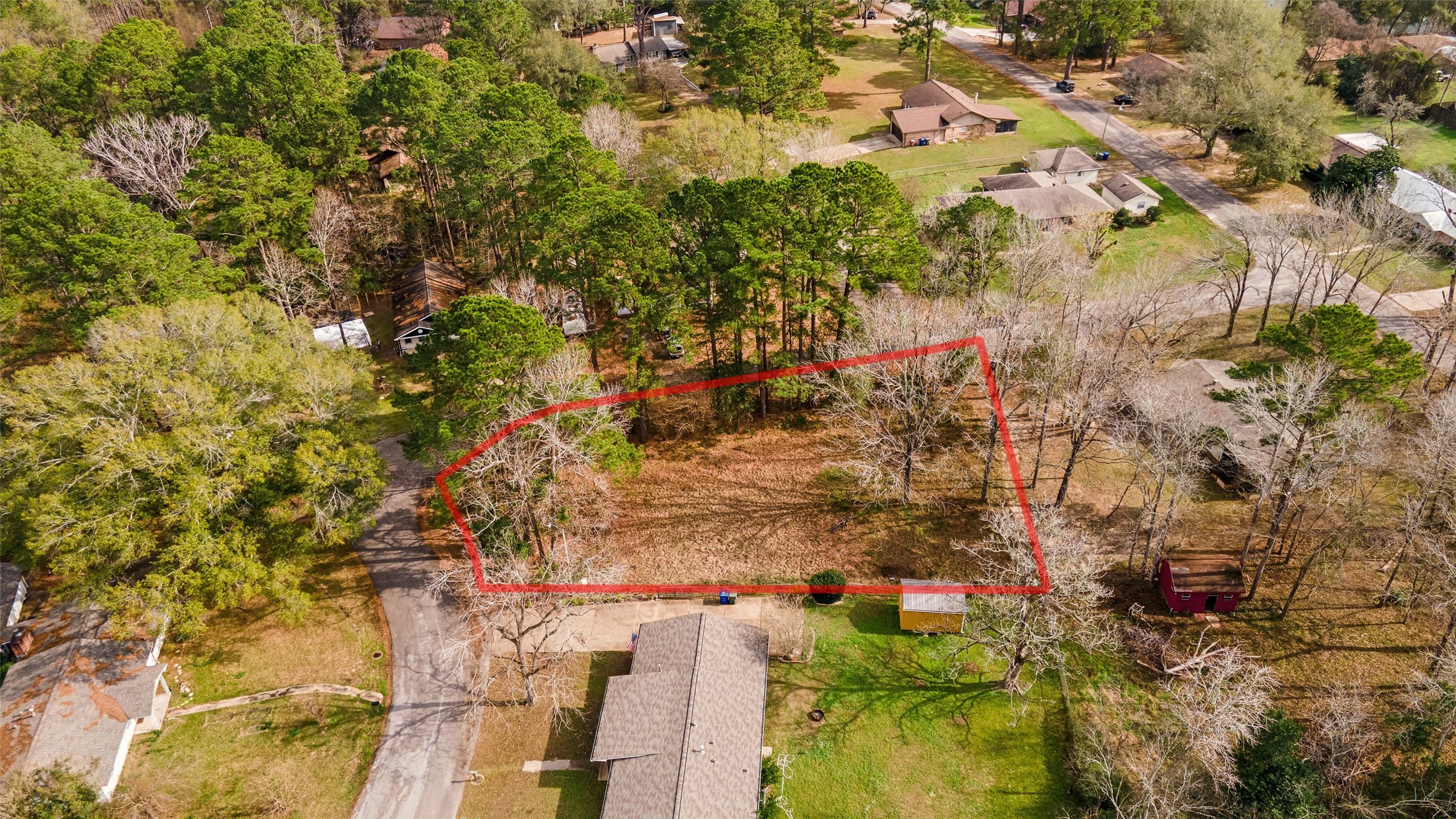 2206 Easley Circle Huntsville, TX 77320 - Photo 1 of 10 a view of city and tree