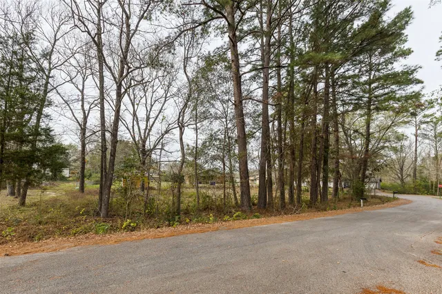 $47,900 | 2206 Easley Circle, Huntsville, TX 77320