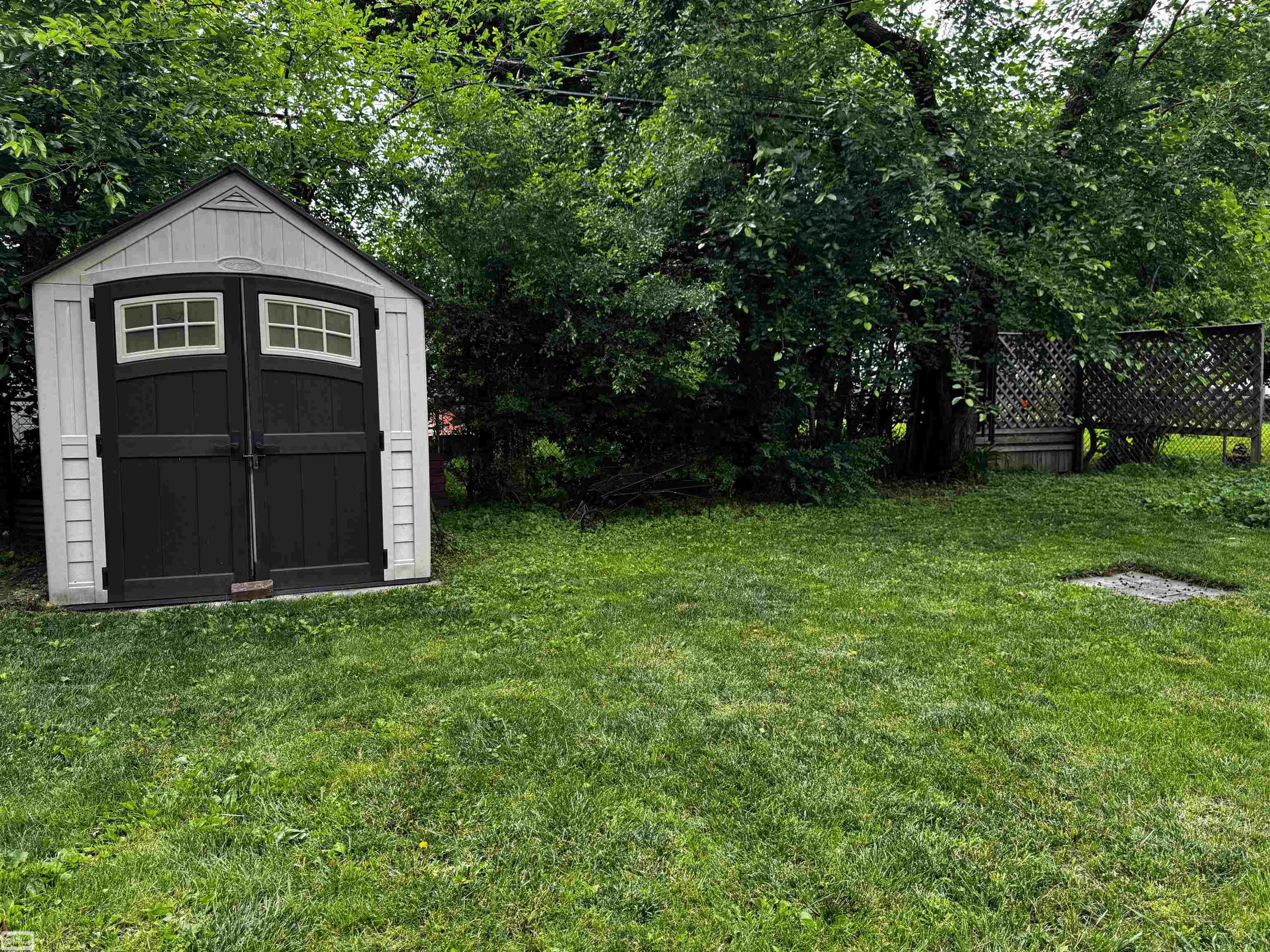 47473 Greenview Road Utica, MI 48317 - Photo 33 of 35