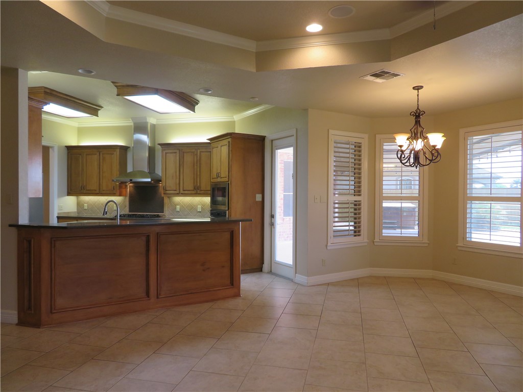 5803 South Oso Parkway Corpus Christi, TX 78414 - Photo 11 of 39