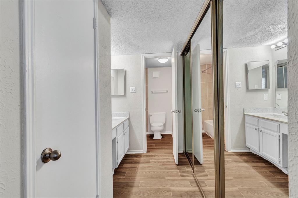 11311 Audelia Road, Unit 271 Dallas, TX 75243 - Photo 10 of 17 Primary bath with separate vanity & bath area