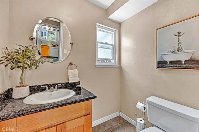 $679,999 | 1125 East 1st Street, Tustin, CA 92780