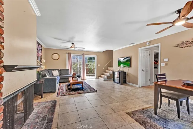 $679,999 | 1125 East 1st Street, Tustin, CA 92780