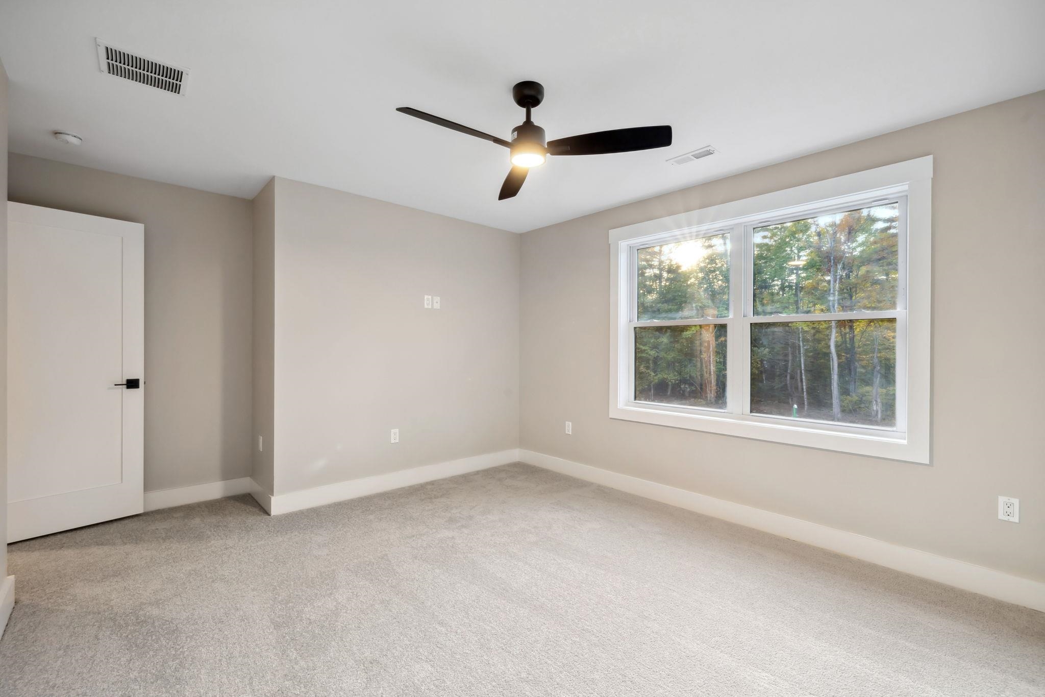 119 Hoit Road Concord, NH 03301 - Photo 33 of 54