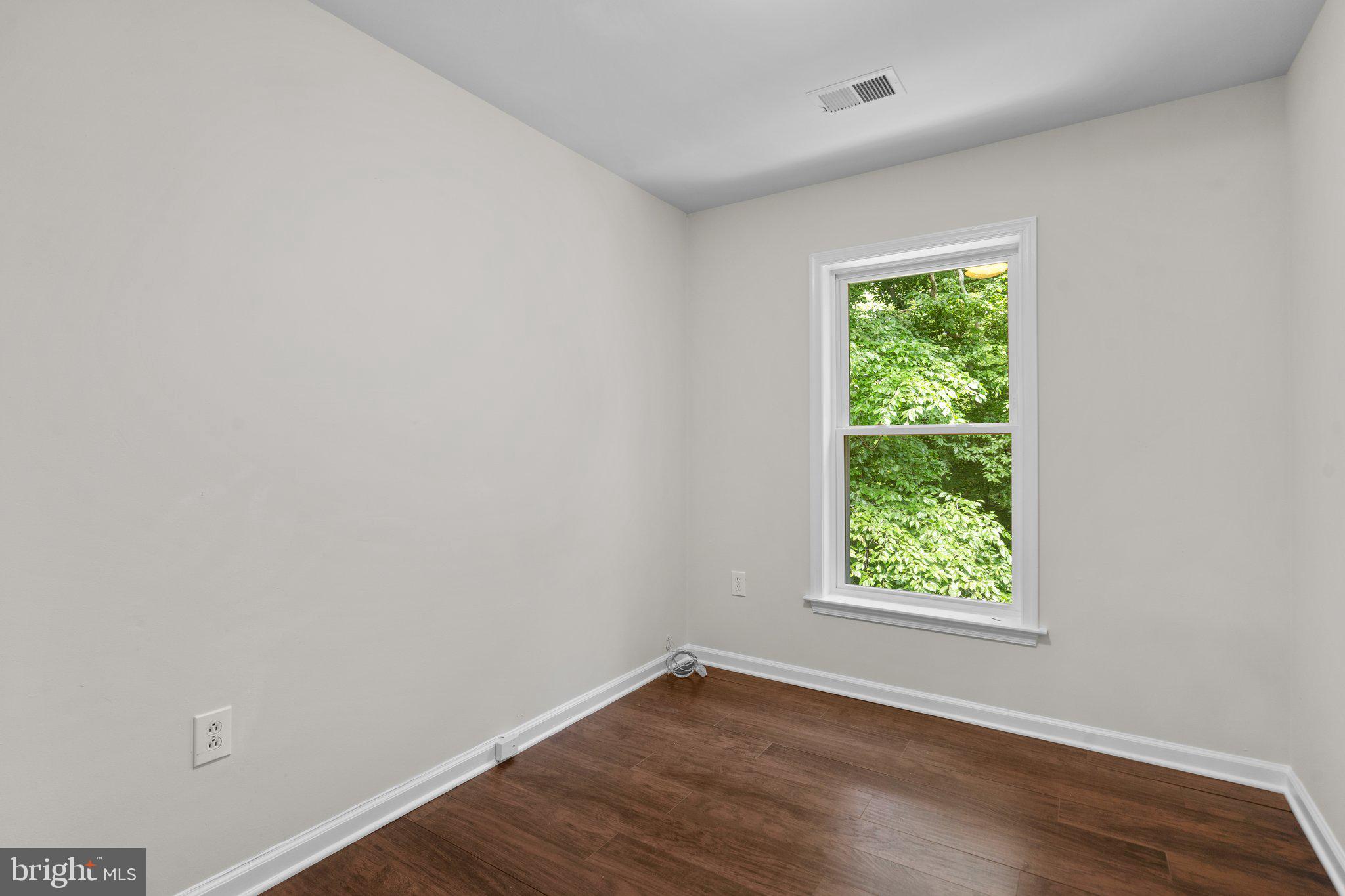 16058 Dorset Road Laurel, MD 20707 - Photo 18 of 32 Gallery Image 18