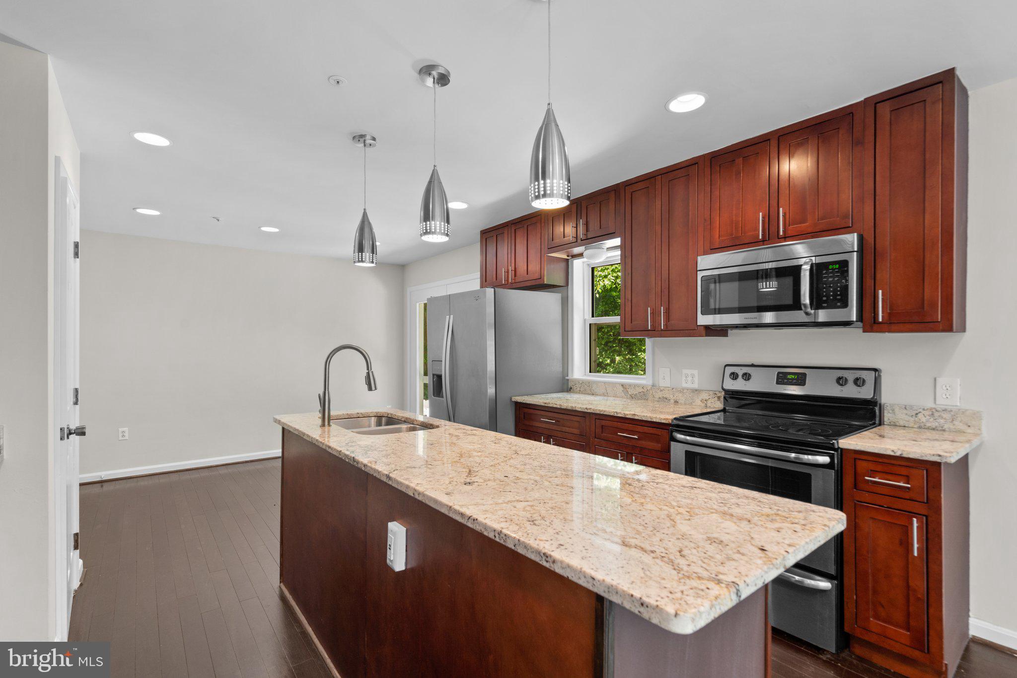 16058 Dorset Road Laurel, MD 20707 - Photo 3 of 32 Gallery Image 3