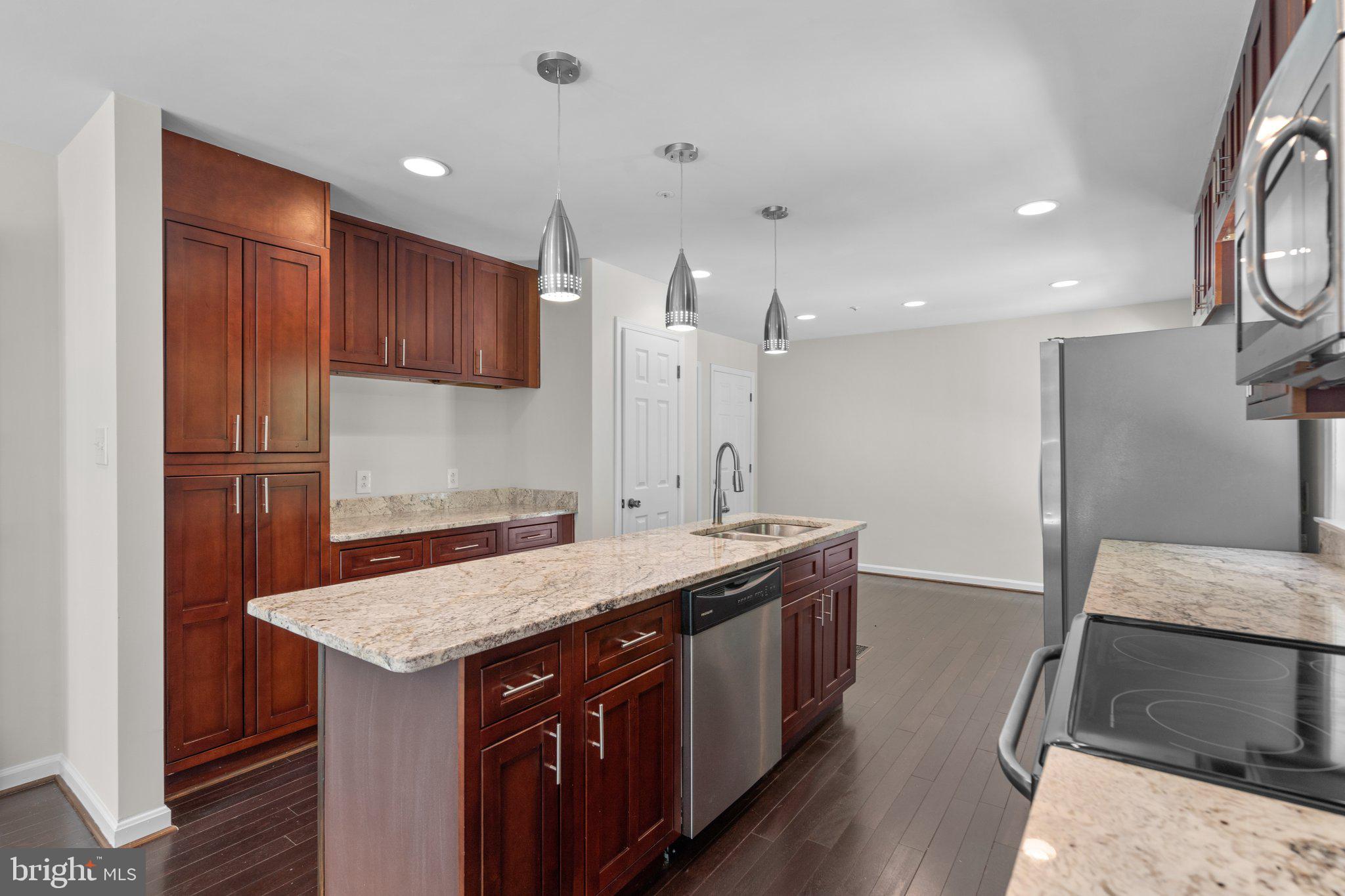 16058 Dorset Road Laurel, MD 20707 - Photo 6 of 32 Gallery Image 6