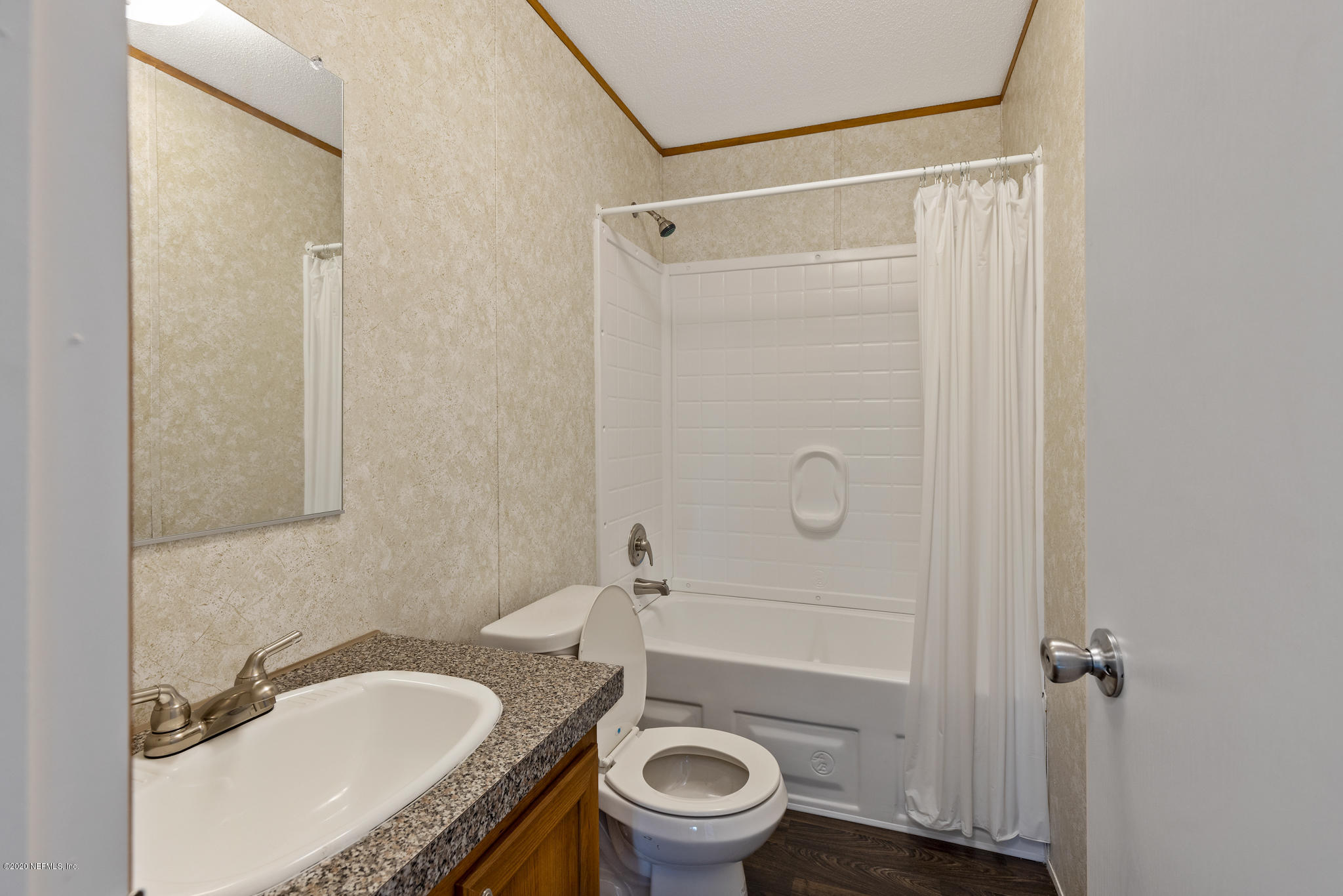 2002 Gentlebreeze Road Middleburg, FL 32068 - Photo 11 of 26 2002_Gentle_Breeze_01082020_011