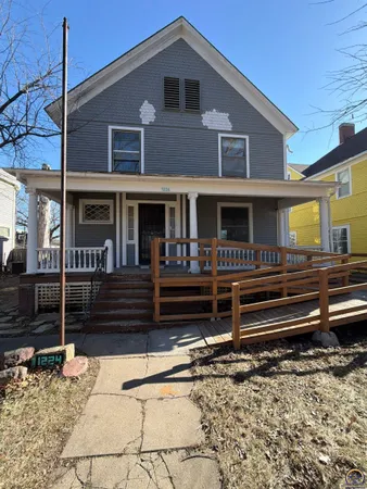 $94,000 | 1224 Southwest Taylor Street, Topeka, KS 66612