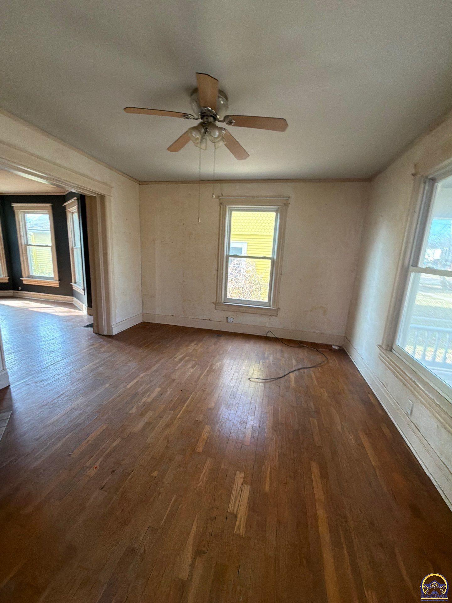 1224 Southwest Taylor Street Topeka, KS 66612 - Photo 20 of 34