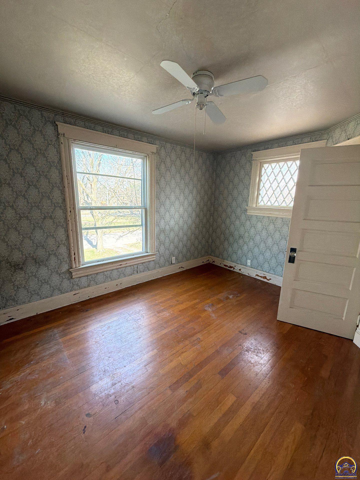 1224 Southwest Taylor Street Topeka, KS 66612 - Photo 21 of 34