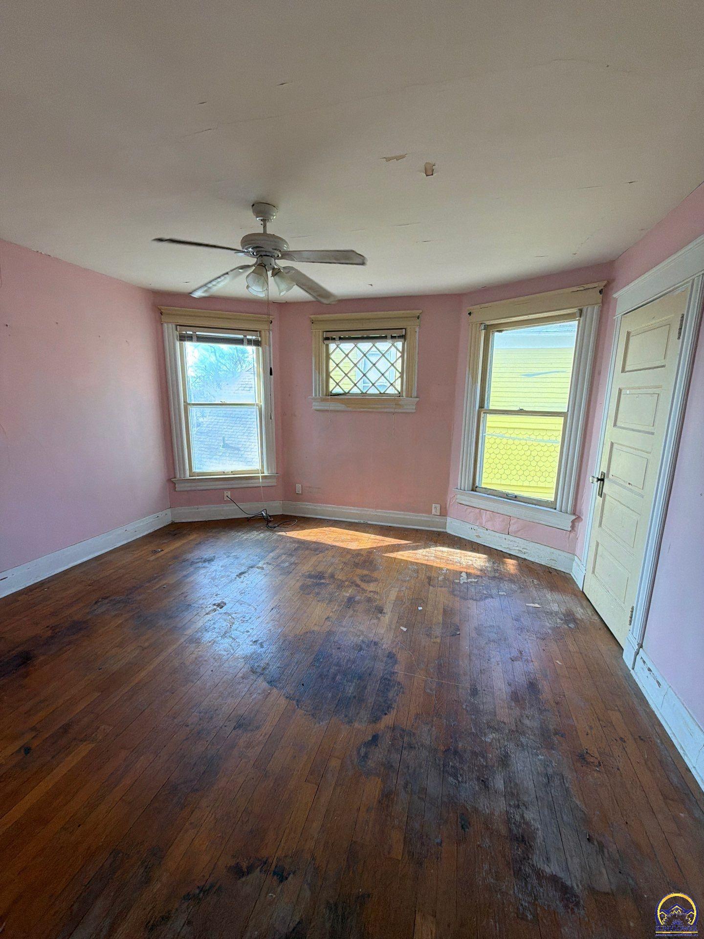 1224 Southwest Taylor Street Topeka, KS 66612 - Photo 24 of 34