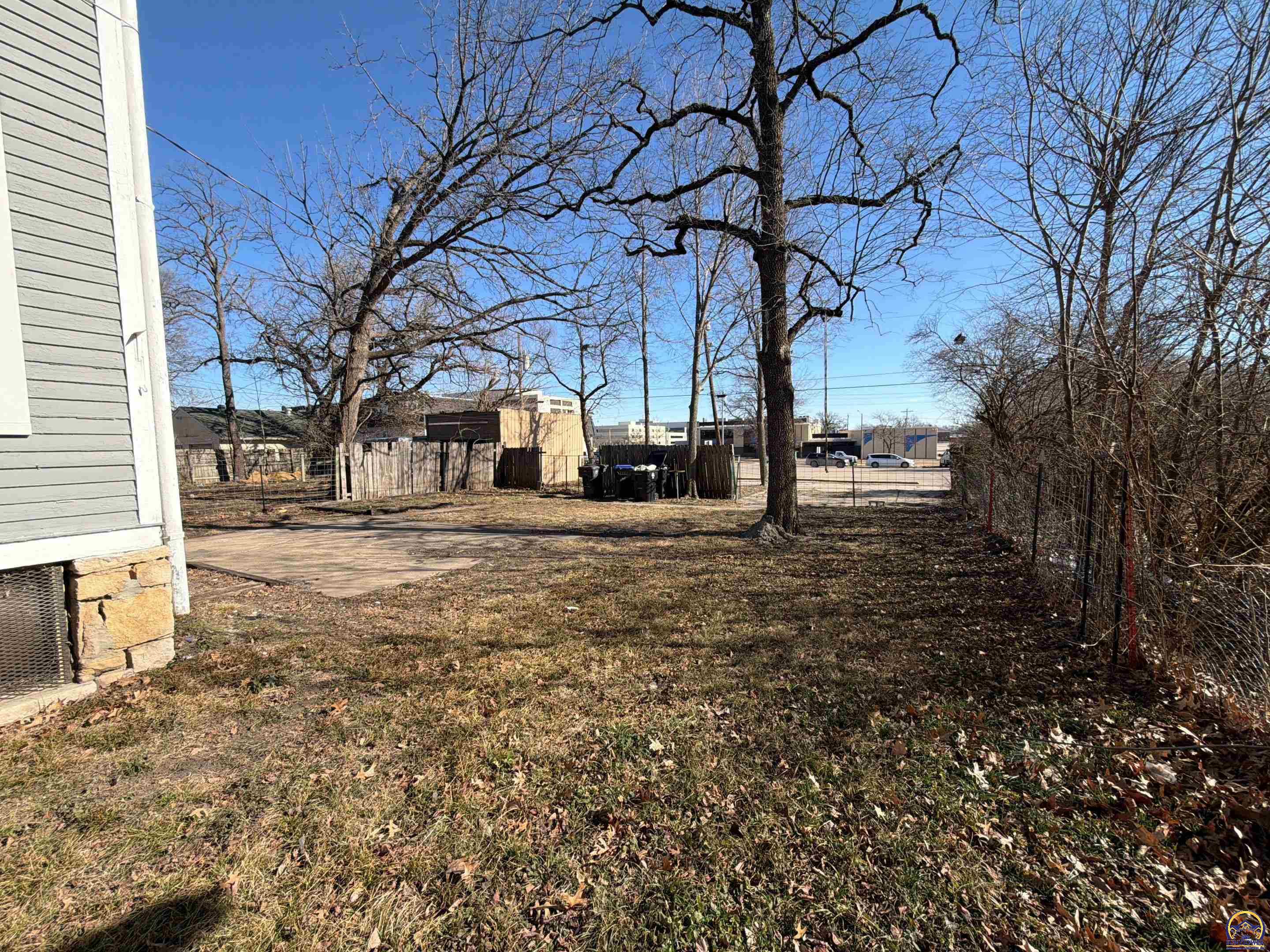 1224 Southwest Taylor Street Topeka, KS 66612 - Photo 29 of 34