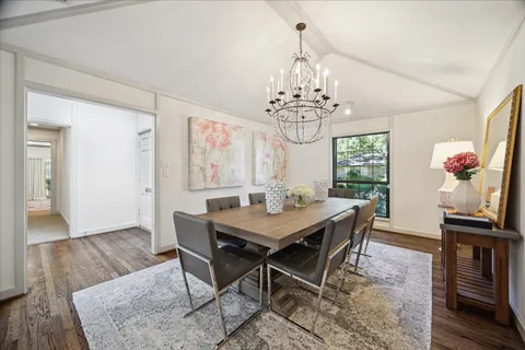 $947,500 | 5603 Locke Lane, Houston, TX 77056