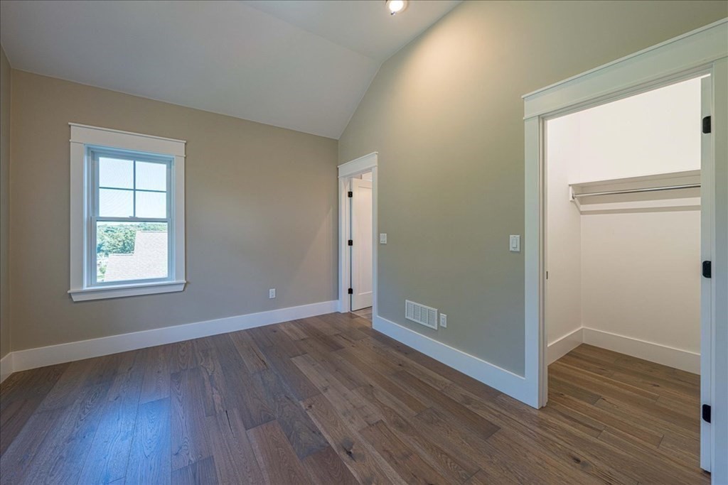 11 Dunedin Road Wellesley, MA 02481 - Photo 25 of 32