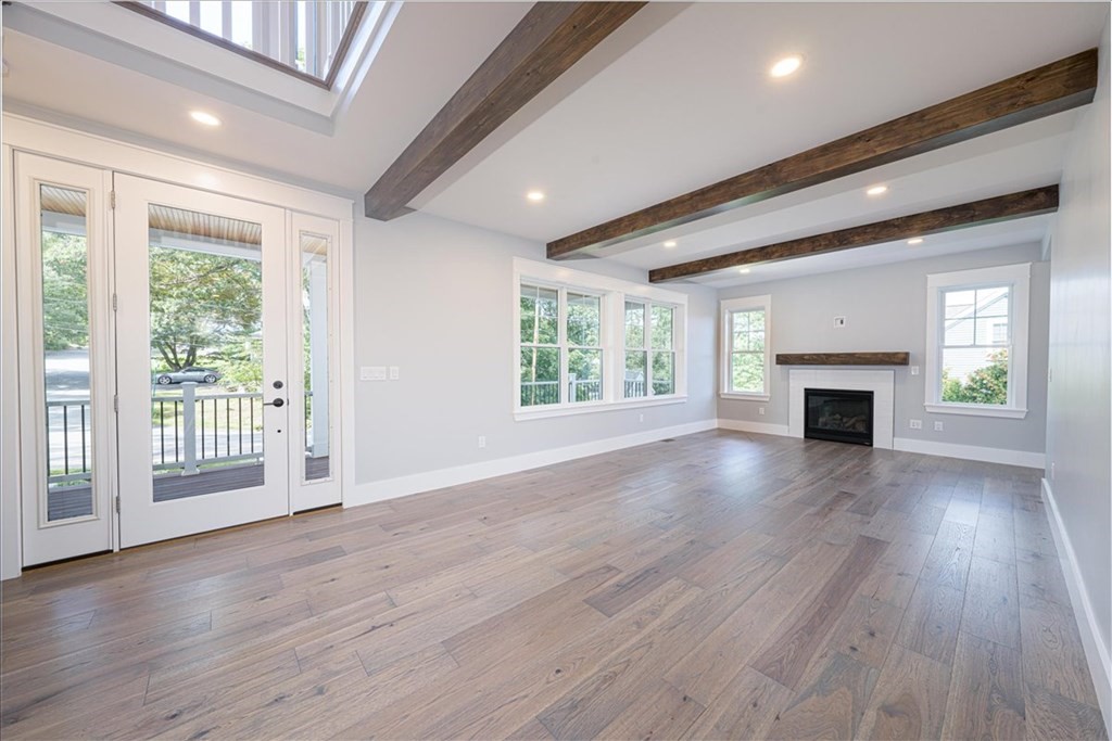 11 Dunedin Road Wellesley, MA 02481 - Photo 5 of 32