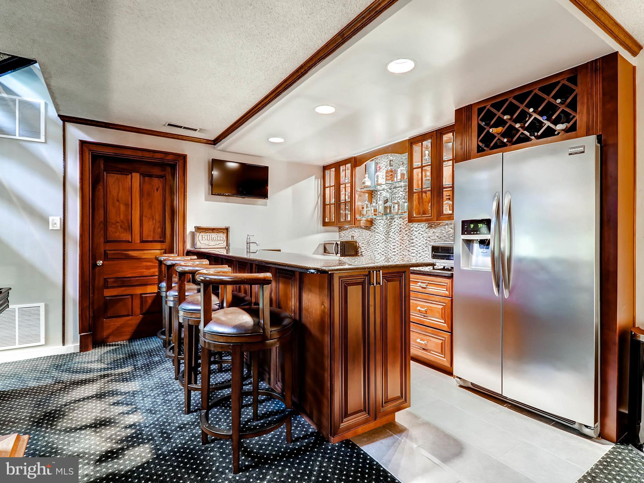 1830 Frederick Road Catonsville, MD 21228 - Photo 26 of 55 Custom built-in bar