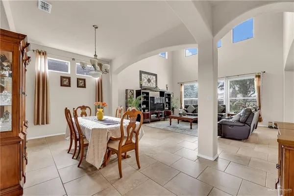 $375,000 | 1903 Alazan Street, Edinburg, TX 78542