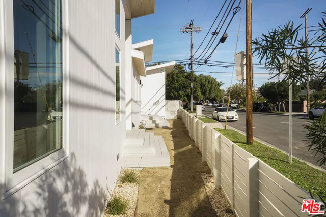 $1,495,000 | 11959 Juniette Street, Culver City, CA 90230