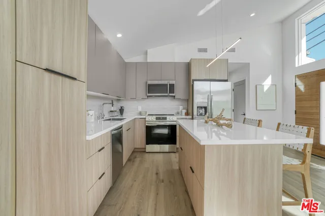 $1,495,000 | 11959 Juniette Street, Culver City, CA 90230