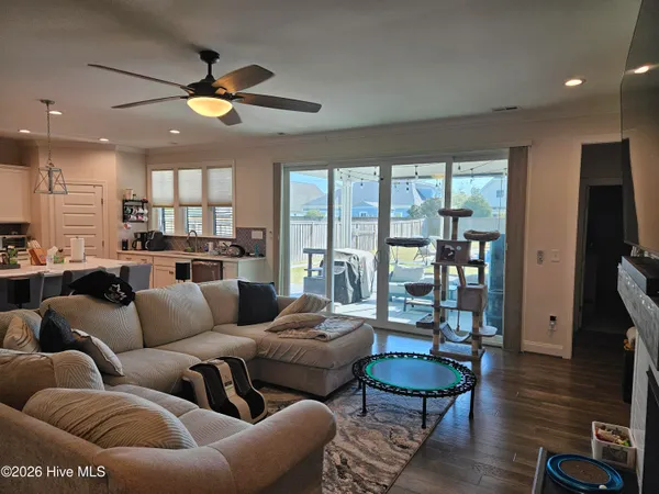 $3,200 | 12 East Shooting Star Lane, Hampstead, NC 28443